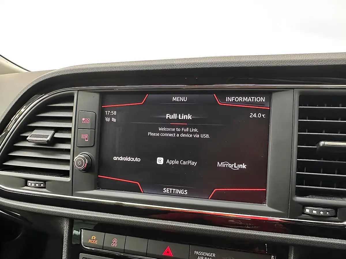 Used 2018 SEAT Leon Fr Technology Desire Red - Interior and Exterior details 13