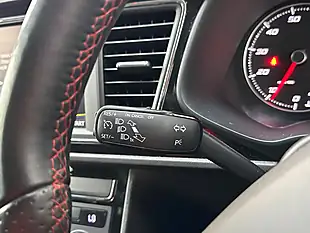 Used 2018 SEAT Leon Fr Technology Desire Red - Interior and Exterior details 18