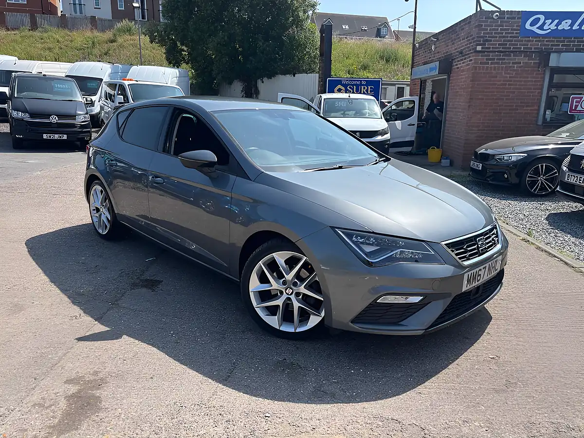 Used 2018 SEAT Leon Fr Technology Grey - Interior and Exterior details 3