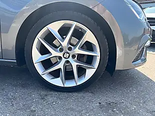 Used 2018 SEAT Leon Fr Technology Grey - Interior and Exterior details 6