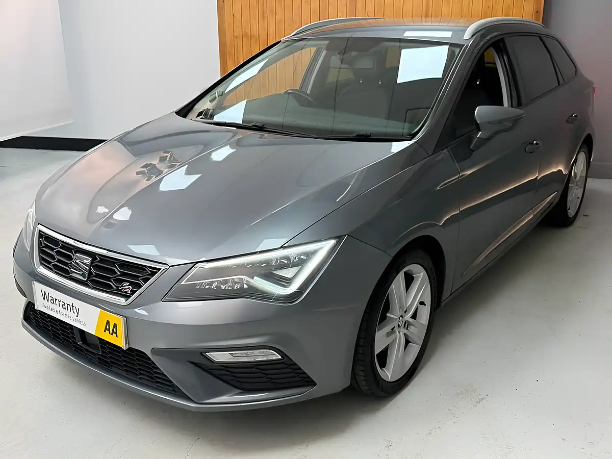 Used 2018 SEAT Leon Fr Technology Grey - Interior and Exterior details 6