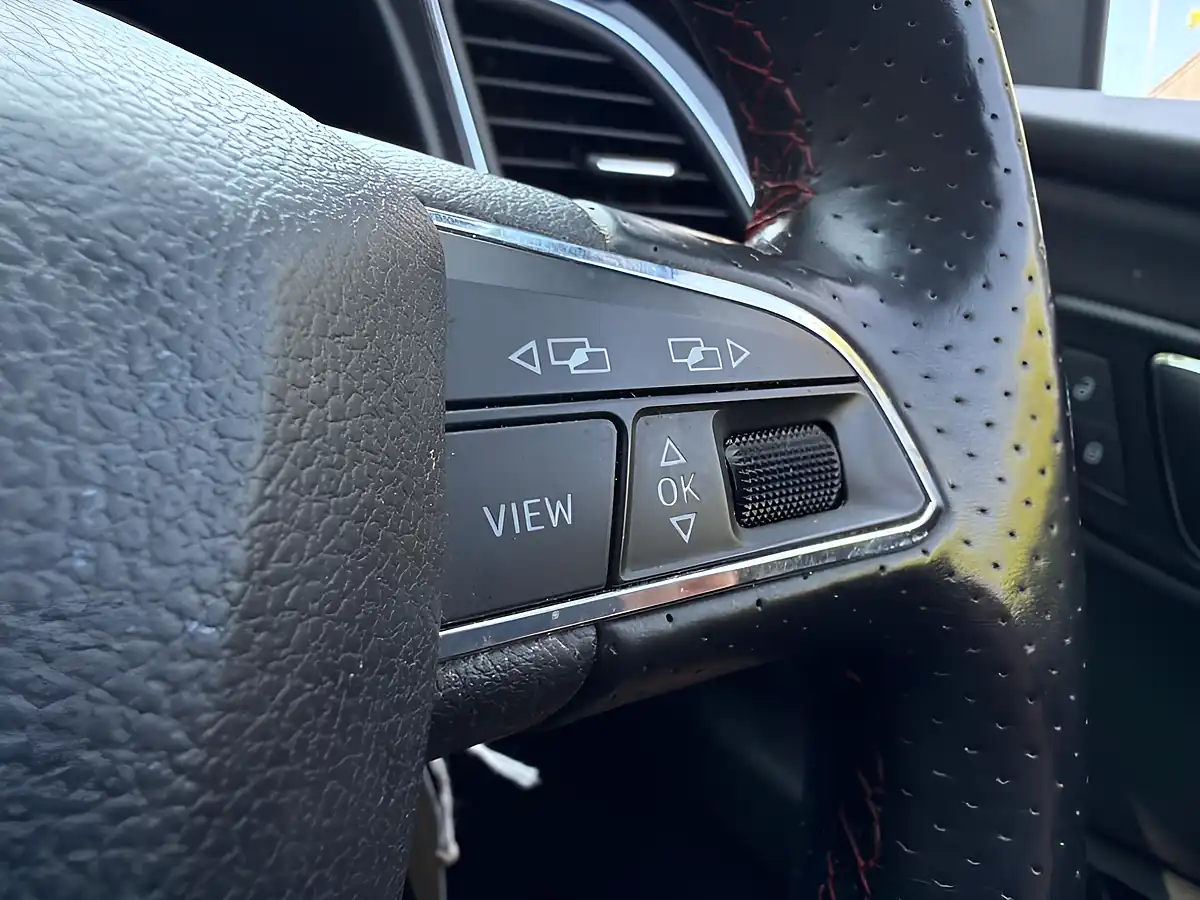 Used 2018 SEAT Leon Fr Technology Grey - Interior and Exterior details 12
