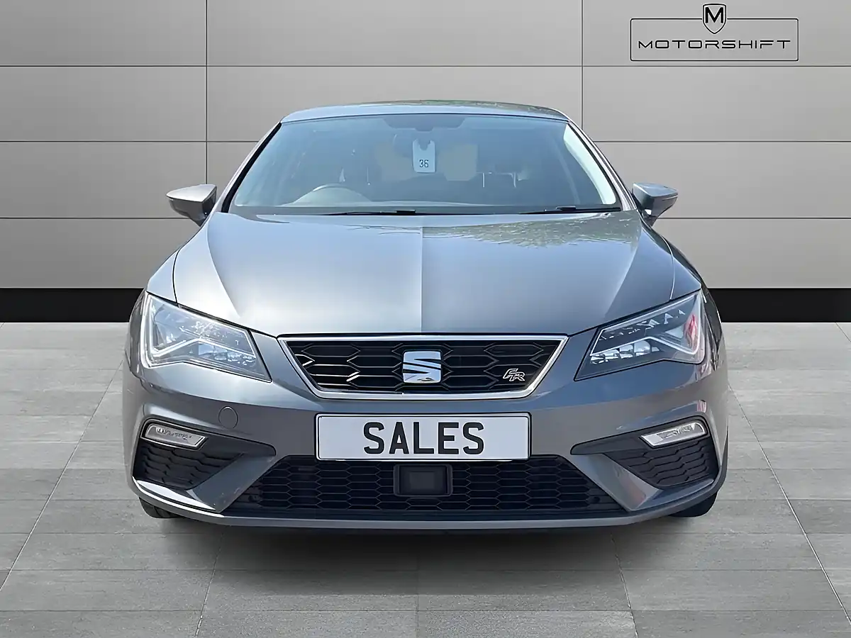 Used 2018 SEAT Leon Fr Technology Grey - Interior and Exterior details 3
