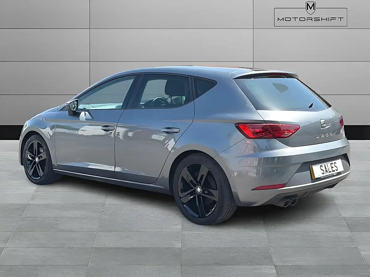 Used 2018 SEAT Leon Fr Technology Grey - Interior and Exterior details 9