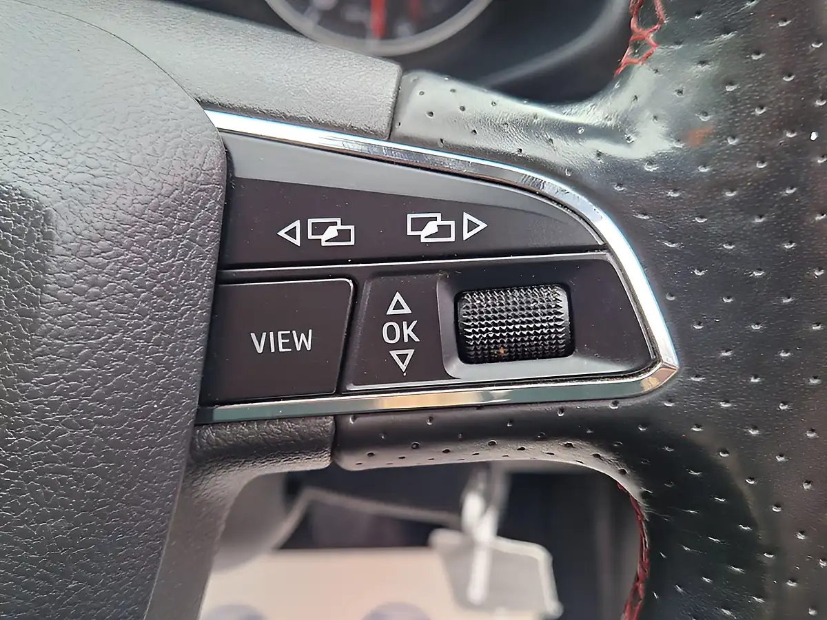 Used 2018 SEAT Leon Fr Technology Grey - Interior and Exterior details 20