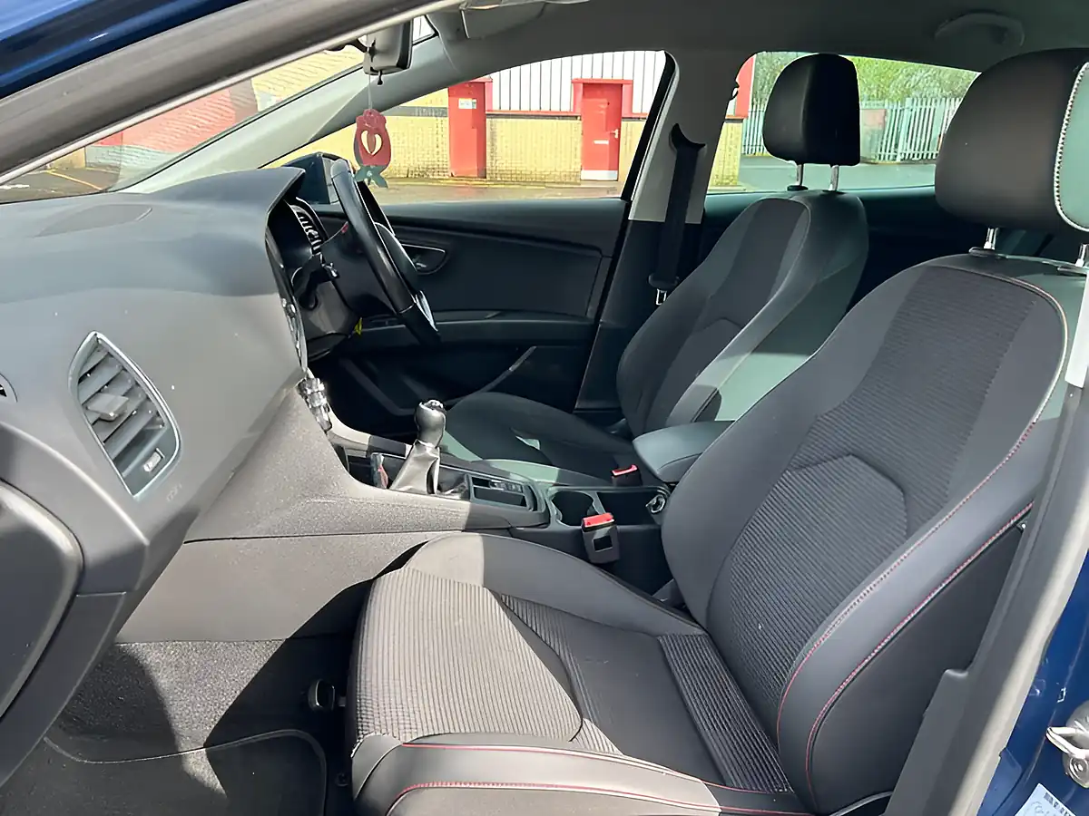 Used 2018 SEAT Leon Fr Technology Mediterranean Blue - Interior and Exterior details 10