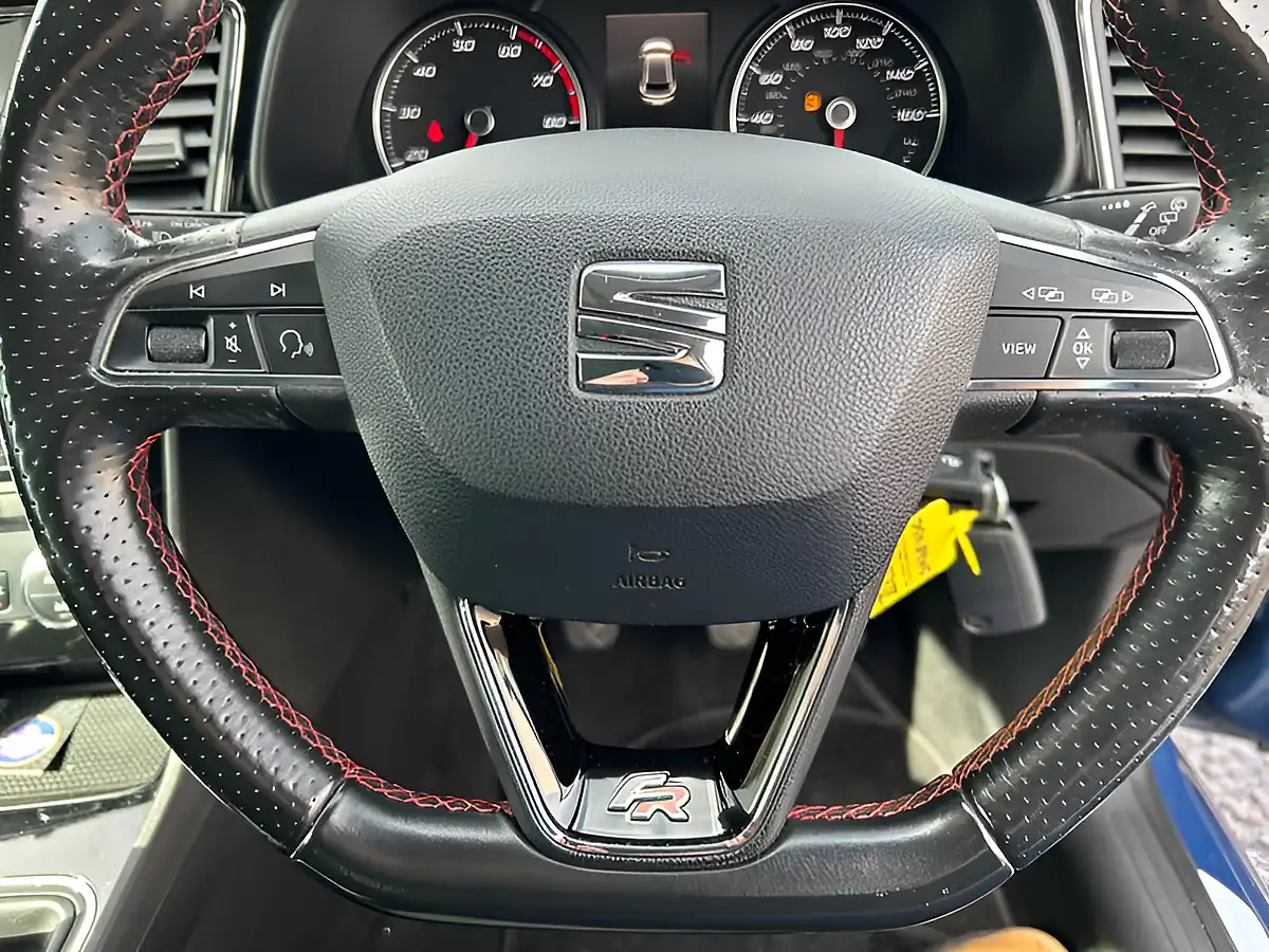 Used 2018 SEAT Leon Fr Technology Mediterranean Blue - Interior and Exterior details 15