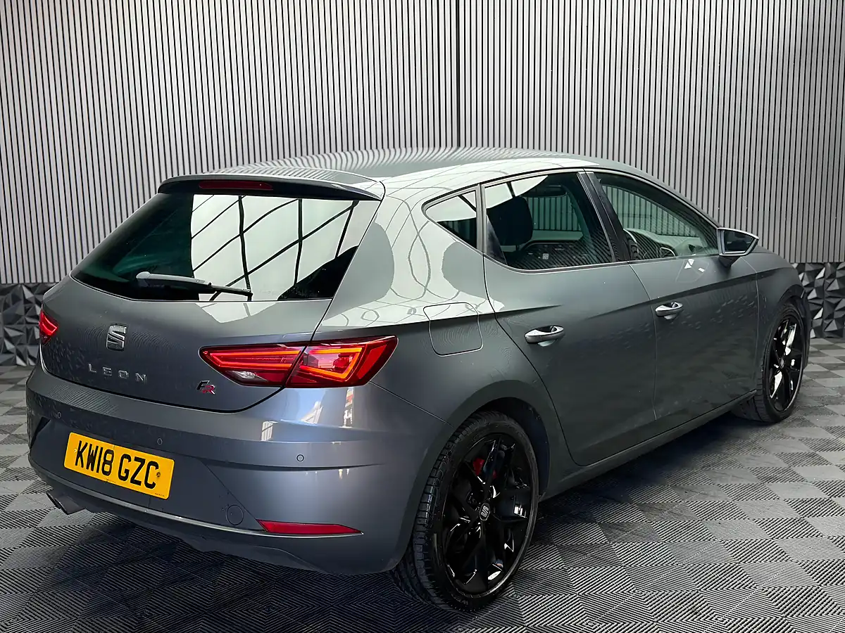 Used 2018 SEAT Leon Fr Technology Monsoon Grey - Interior and Exterior details 12