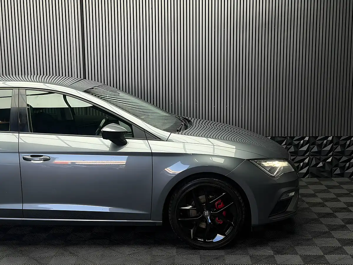 Used 2018 SEAT Leon Fr Technology Monsoon Grey - Interior and Exterior details 19