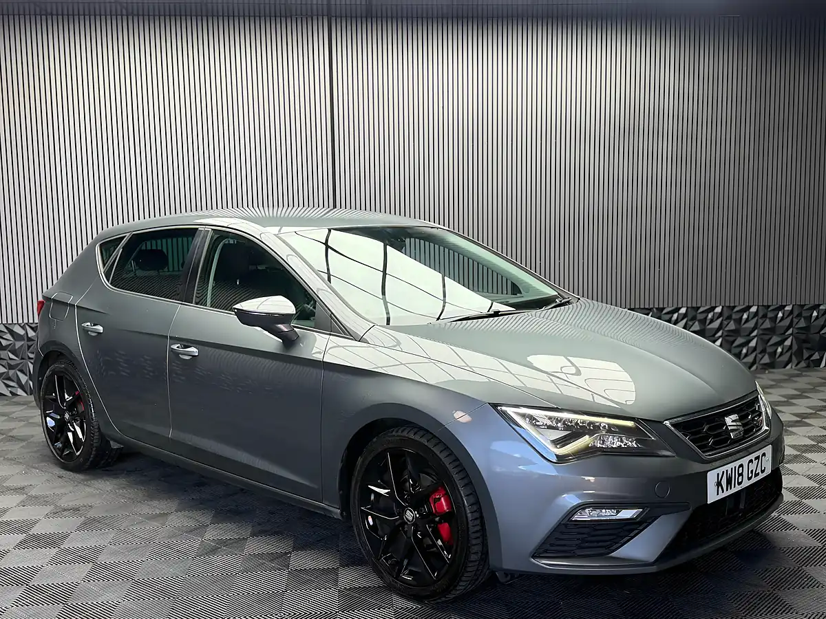 Used 2018 SEAT Leon Fr Technology Monsoon Grey - Interior and Exterior details 8