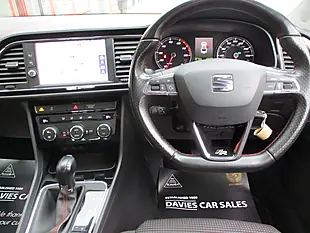 Used 2018 SEAT Leon Fr Technology Purple - Interior and Exterior details 5