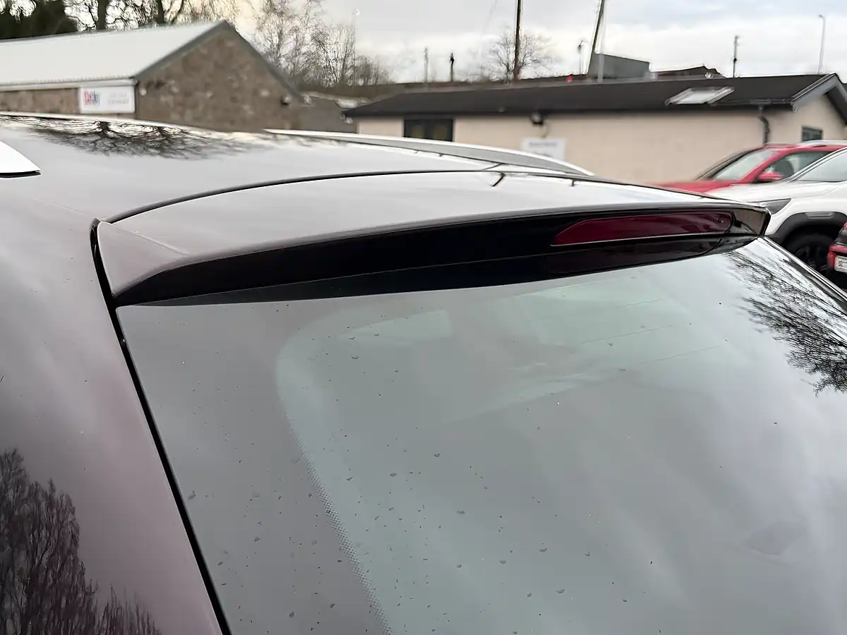Used 2018 SEAT Leon Fr Technology ST Boheme Purple - Interior and Exterior details 13