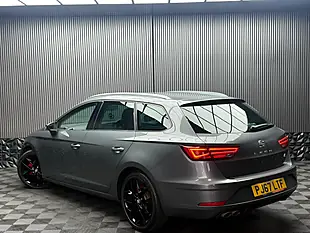 Used 2018 SEAT Leon Fr Technology ST Grey - Interior and Exterior details 10
