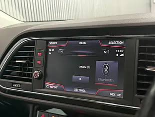 Used 2018 SEAT Leon Fr Technology ST Grey - Interior and Exterior details 14