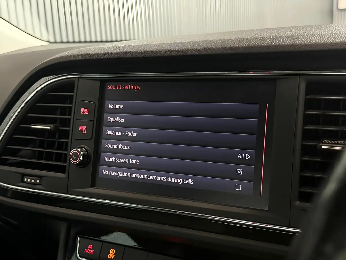 Used 2018 SEAT Leon Fr Technology ST Grey - Interior and Exterior details 16