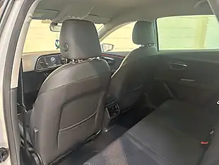 Used 2018 SEAT Leon Fr Technology White - Interior and Exterior details 16