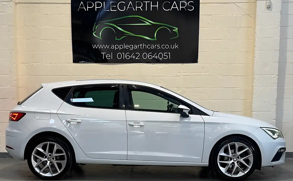 Used 2018 SEAT Leon Fr Technology White - Interior and Exterior details 2
