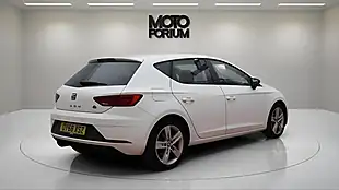 Used 2018 SEAT Leon Fr White - Interior and Exterior details 11