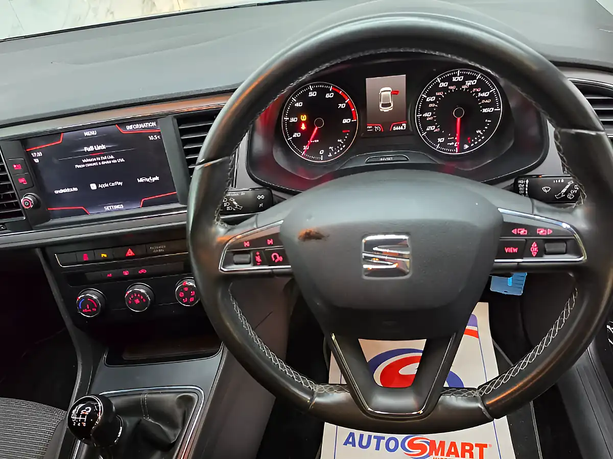 Used 2018 SEAT Leon Se Dynamic Black - Interior and Exterior details 11