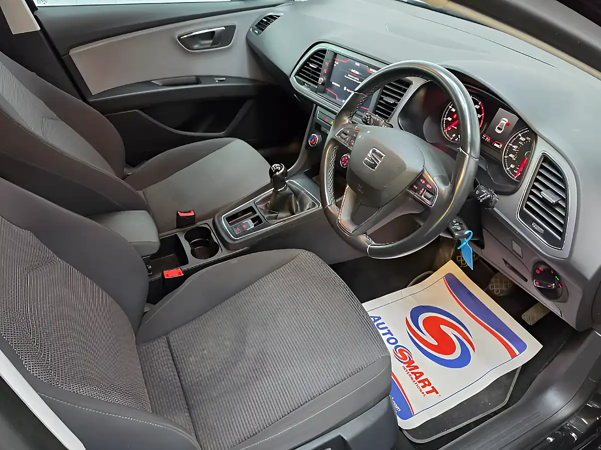 Used 2018 SEAT Leon Se Dynamic Black - Interior and Exterior details 16