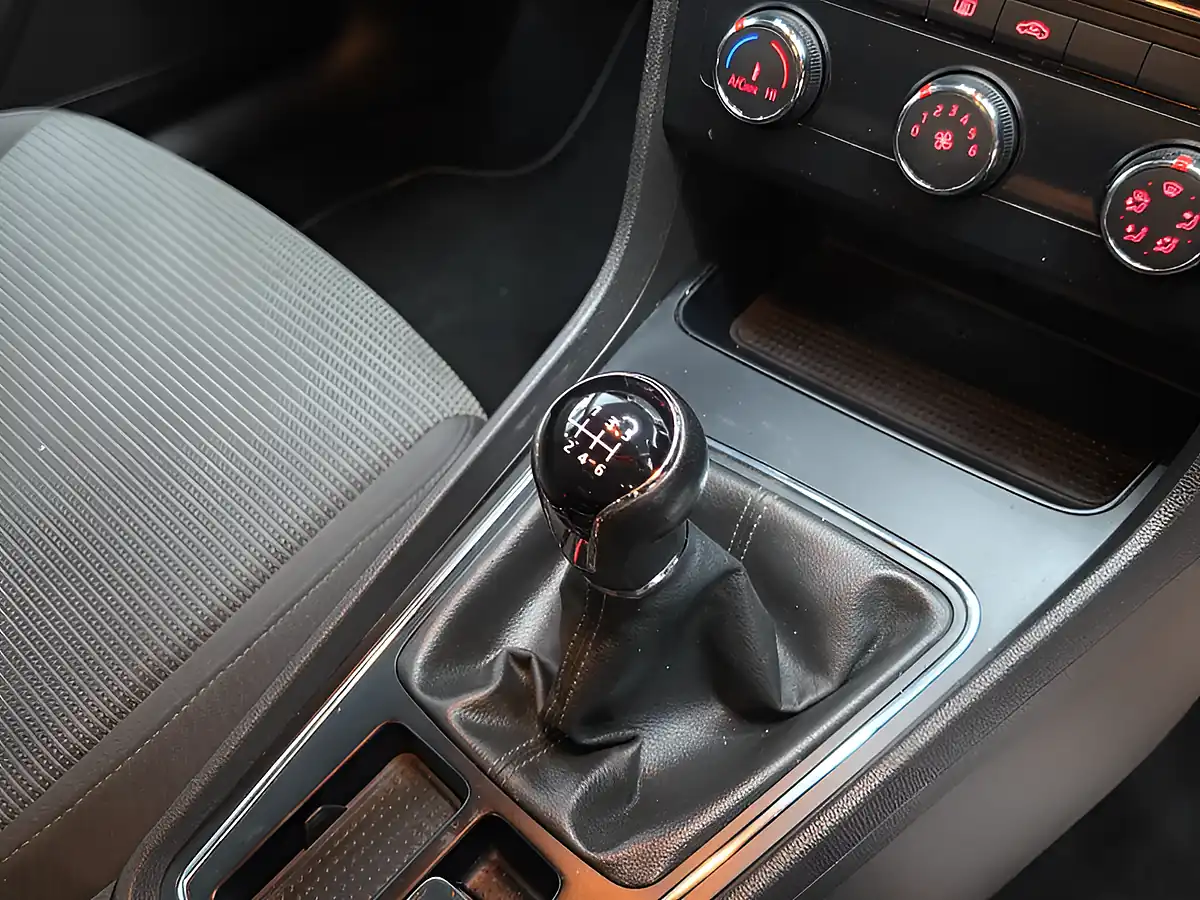 Used 2018 SEAT Leon Se Dynamic Black - Interior and Exterior details 17