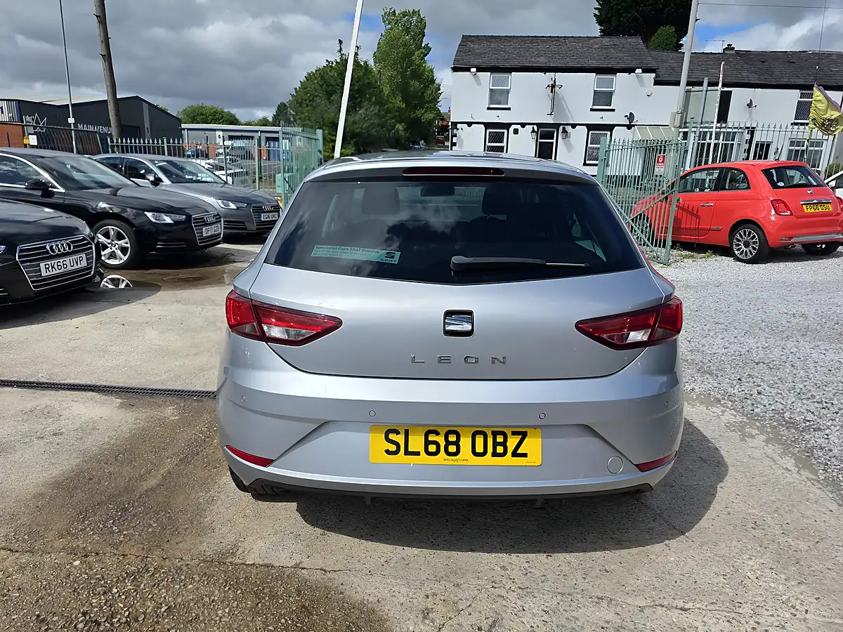Used 2018 SEAT Leon Se Dynamic Silver - Interior and Exterior details 7