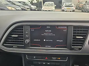 Used 2018 SEAT Leon Se Dynamic Technology Blue - Interior and Exterior details 14