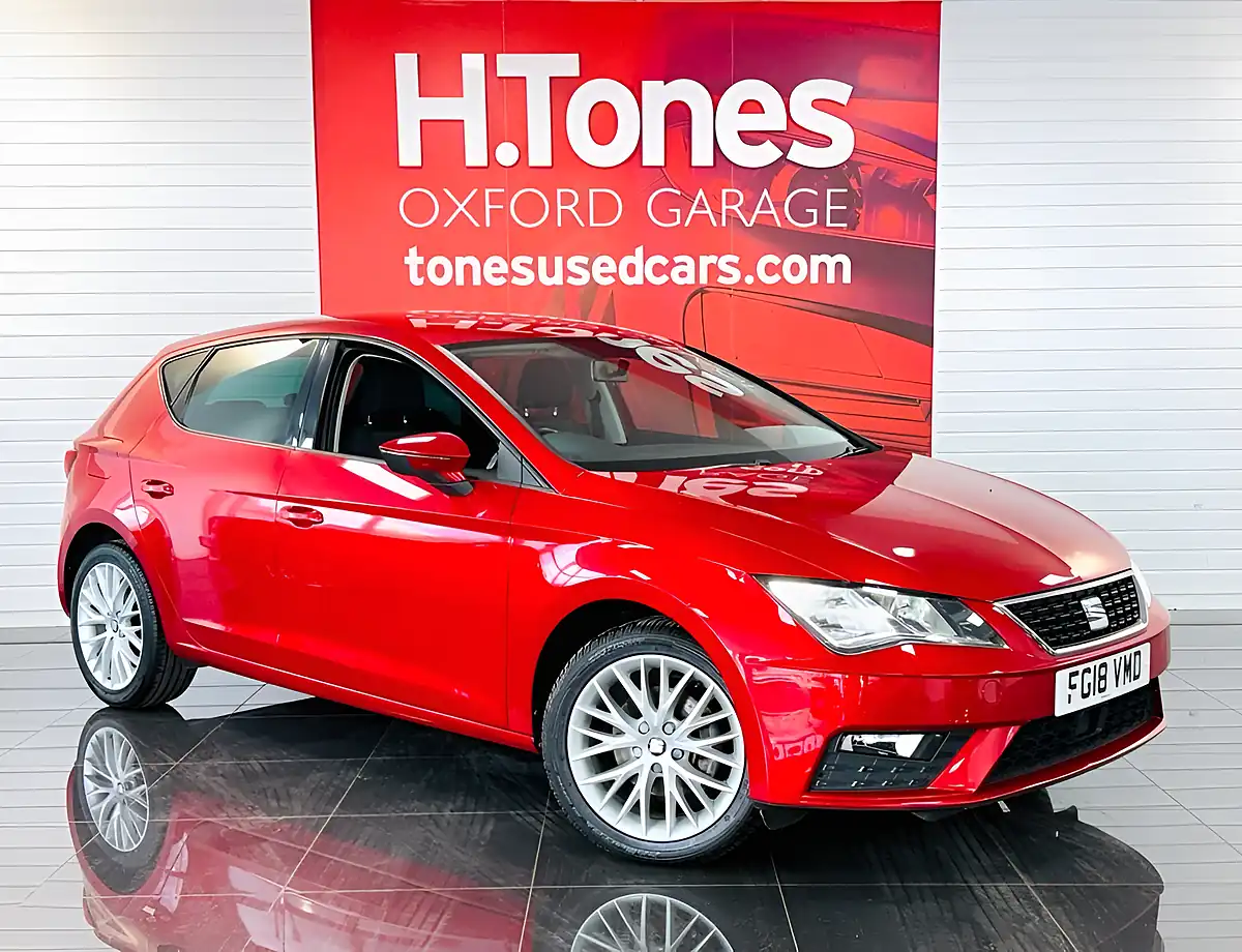 Used 2018 SEAT Leon Se Dynamic Technology Red - Front View