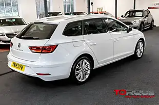 Used 2018 SEAT Leon Xcellence Technology White - Interior and Exterior details 16