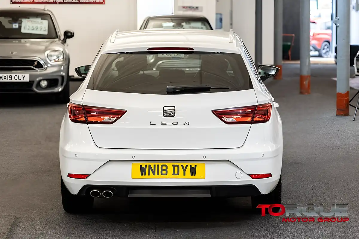 Used 2018 SEAT Leon Xcellence Technology White - Interior and Exterior details 5