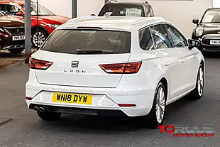 Used 2018 SEAT Leon Xcellence Technology White - Interior and Exterior details 6