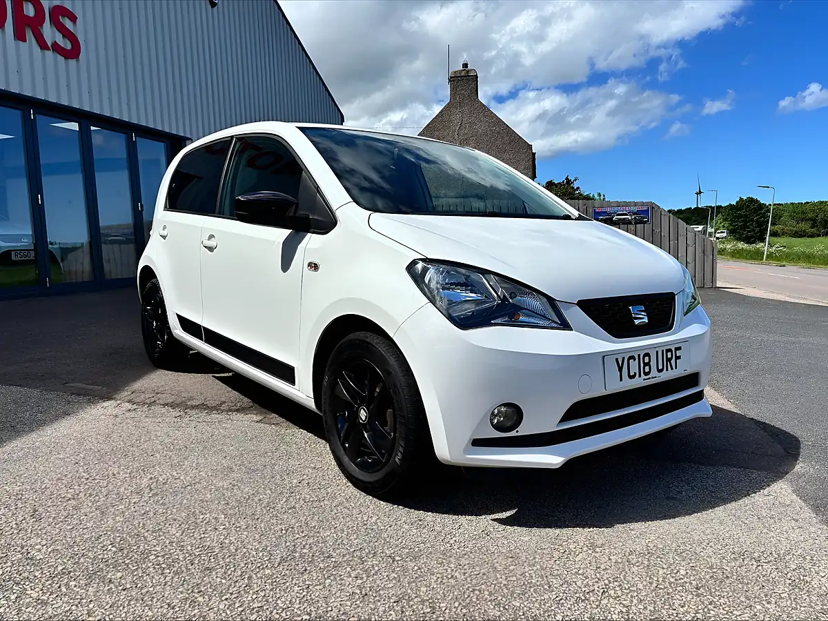 Used 2018 SEAT Mii Design White - Interior and Exterior details 2