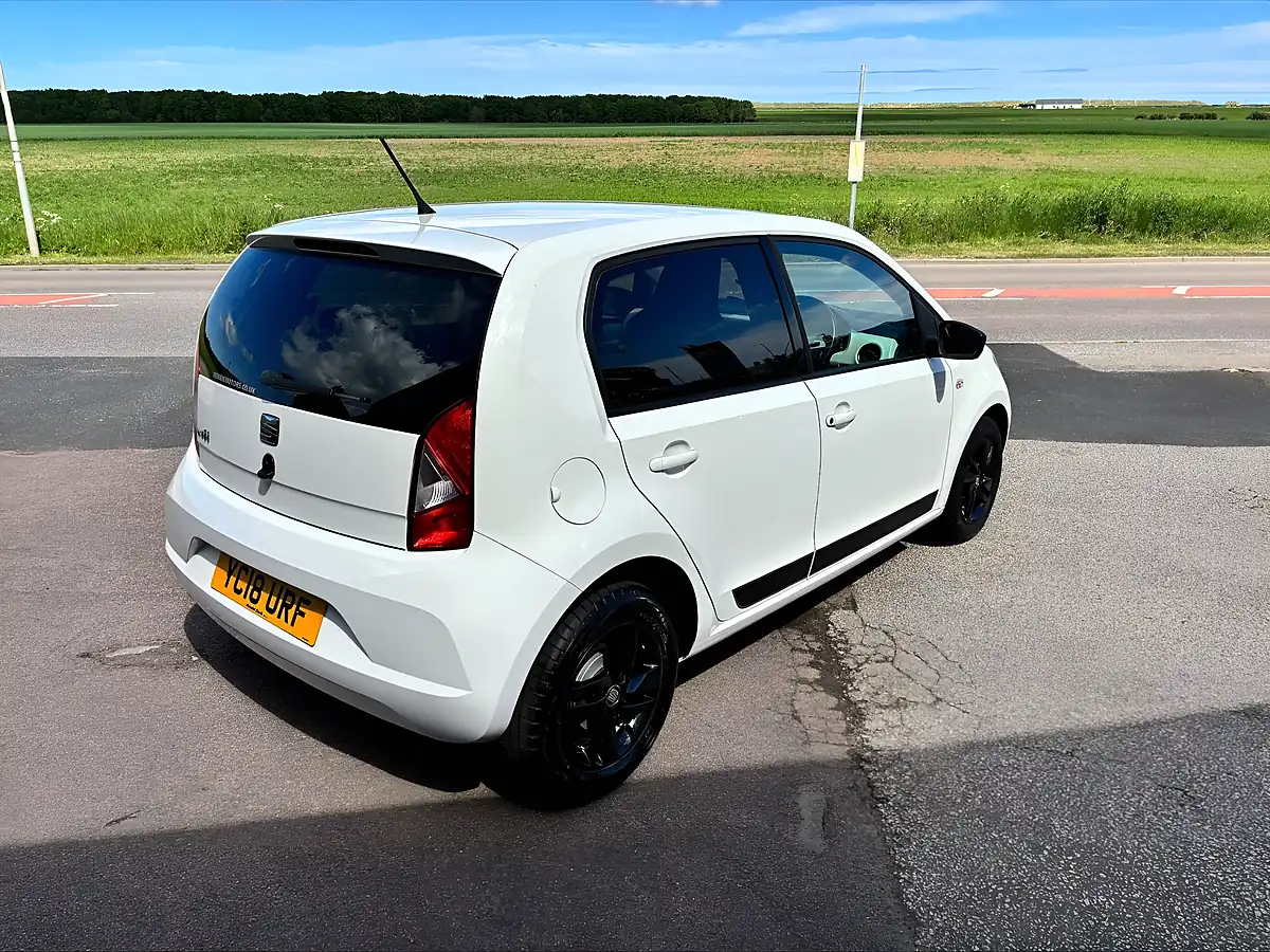 Used 2018 SEAT Mii Design White - Interior and Exterior details 7