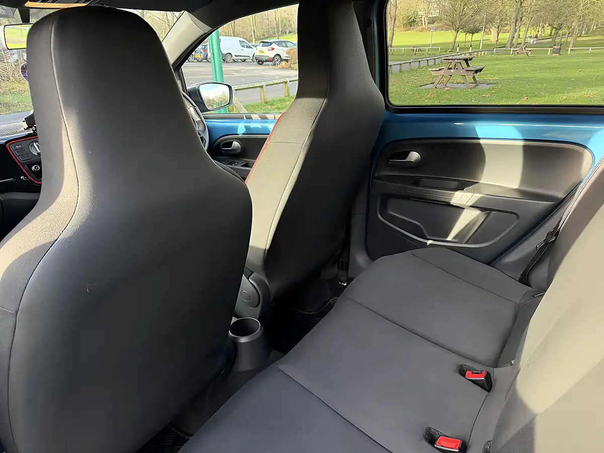 Used 2018 SEAT Mii Fr Line Blue - Interior and Exterior details 13