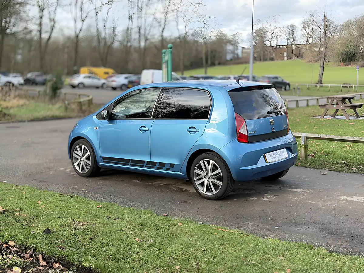 Used 2018 SEAT Mii Fr Line Blue - Interior and Exterior details 6