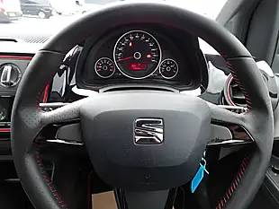 Used 2018 SEAT Mii Fr Line Candy White - Interior and Exterior details 5