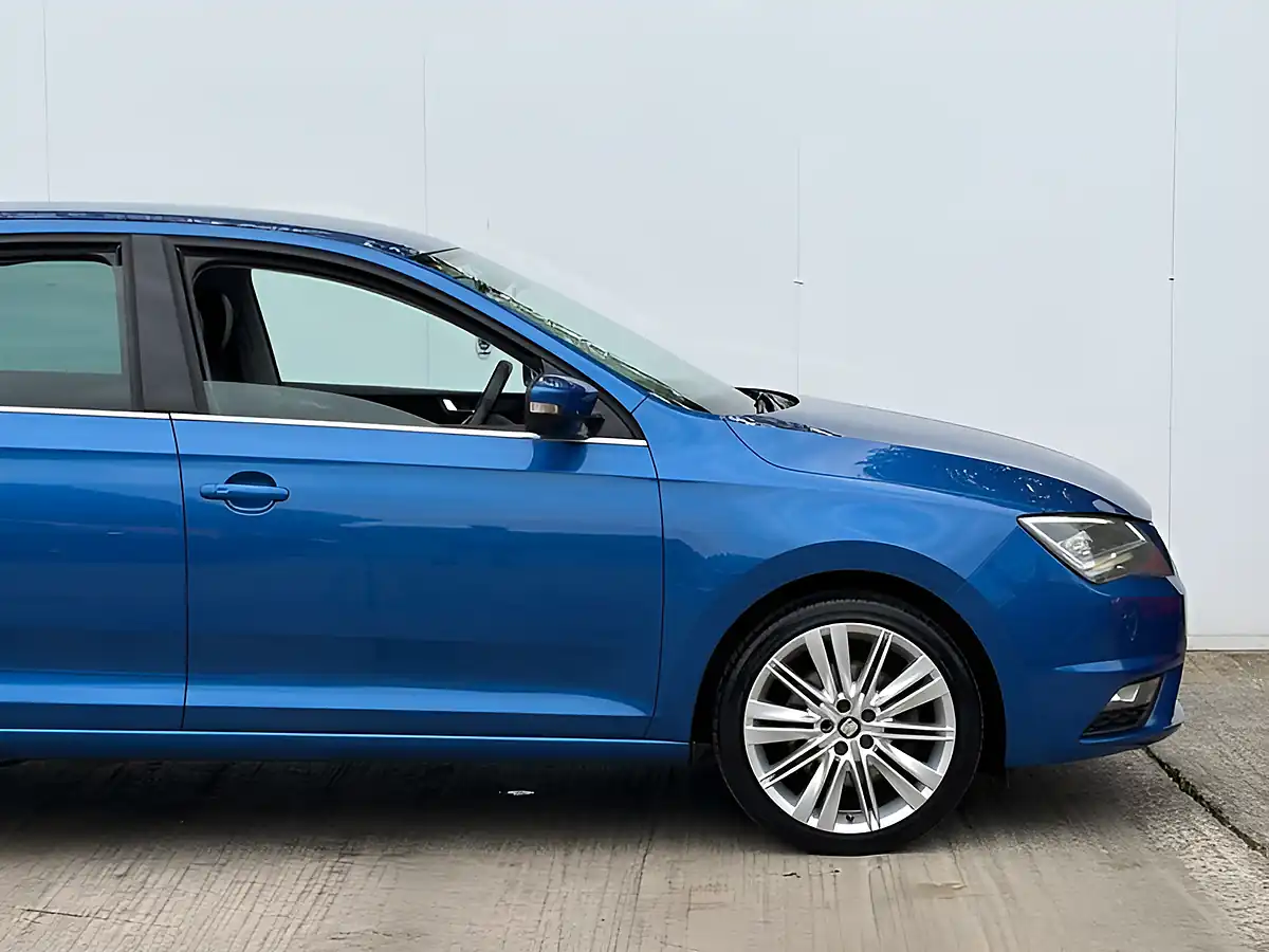 Used 2018 SEAT Toledo Xcellence Mediterranean Blue - Interior and Exterior details 10