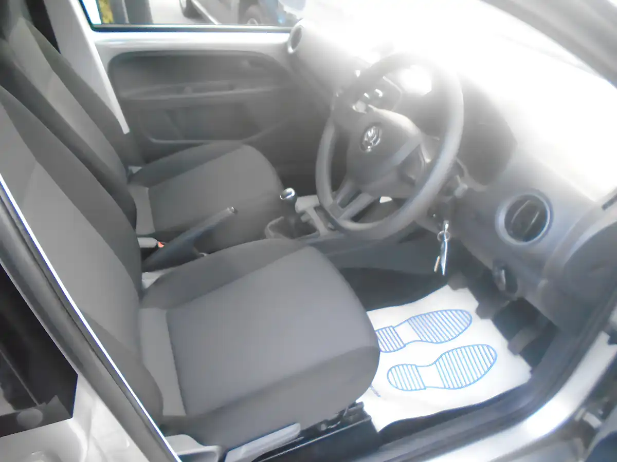 Used 2018 Skoda Citigo Colour Edition Silver - Interior and Exterior details 10