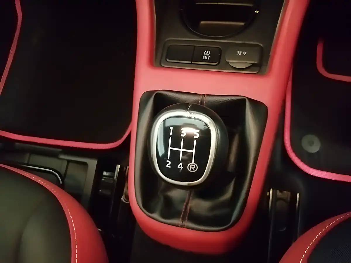 Used 2018 Skoda Citigo Monte Carlo Black - Interior and Exterior details 12