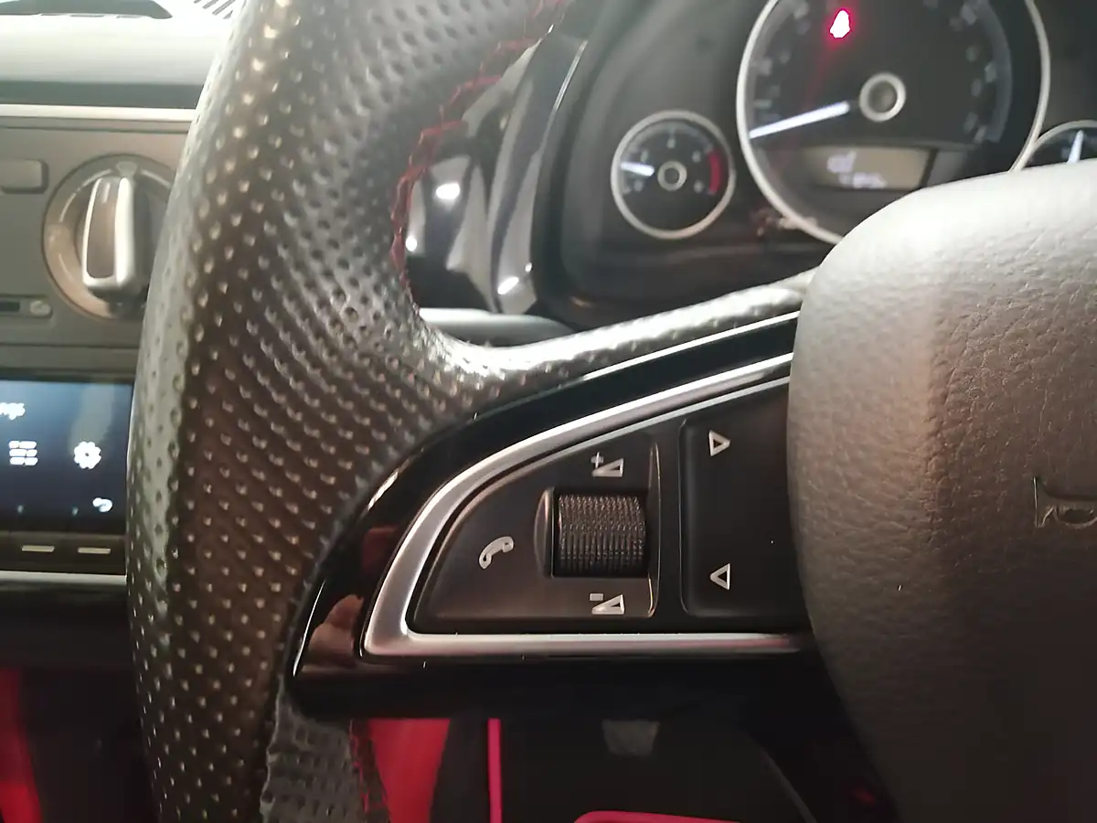 Used 2018 Skoda Citigo Monte Carlo Black - Interior and Exterior details 8