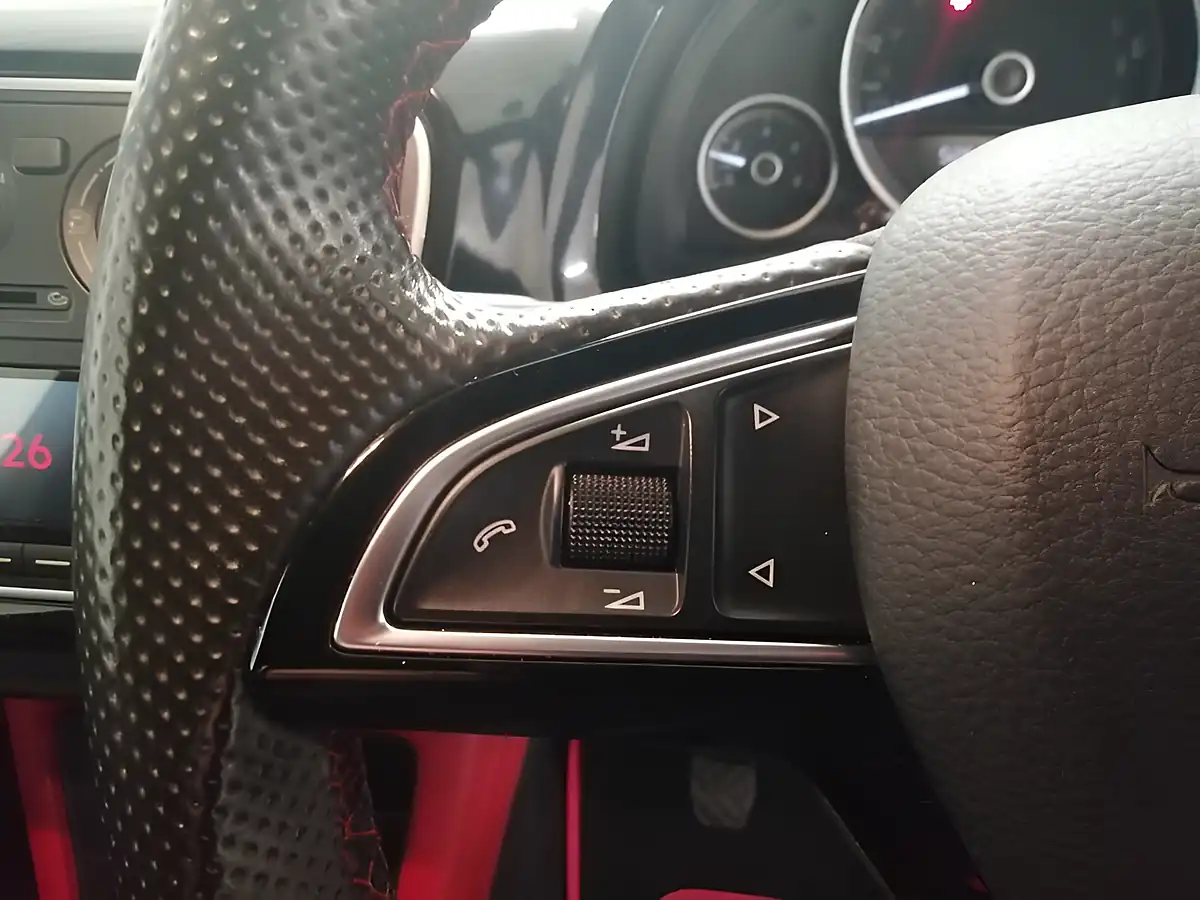 Used 2018 Skoda Citigo Monte Carlo Black - Interior and Exterior details 9