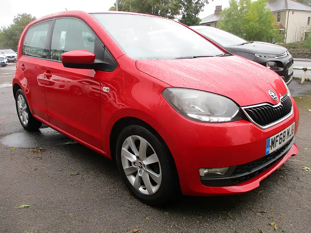 Used 2018 Skoda Citigo Se L Red - Interior and Exterior details 4