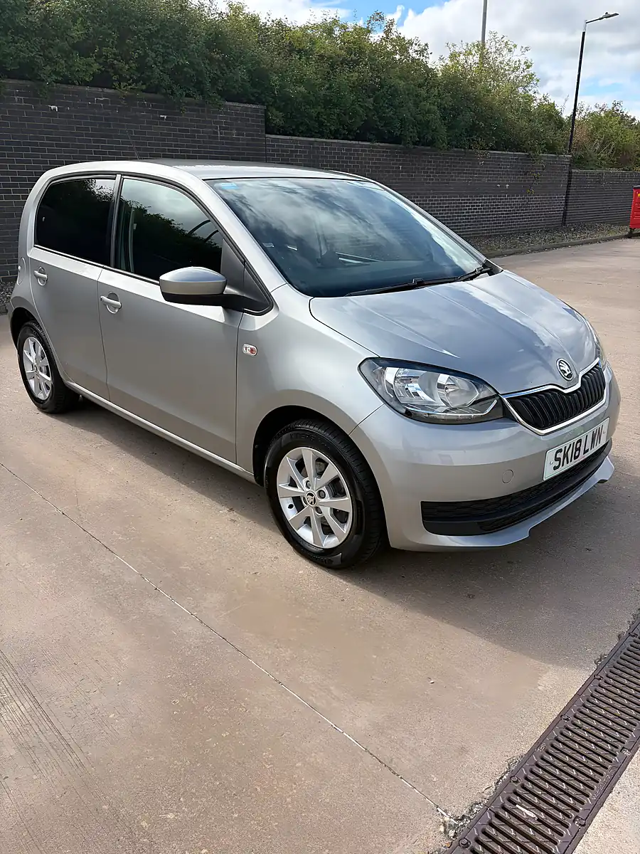 Used 2018 Skoda Citigo Se Silver - Interior and Exterior details 8