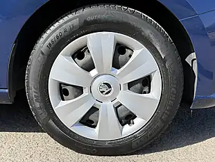Used 2018 Skoda Fabia S Blue - Interior and Exterior details 13