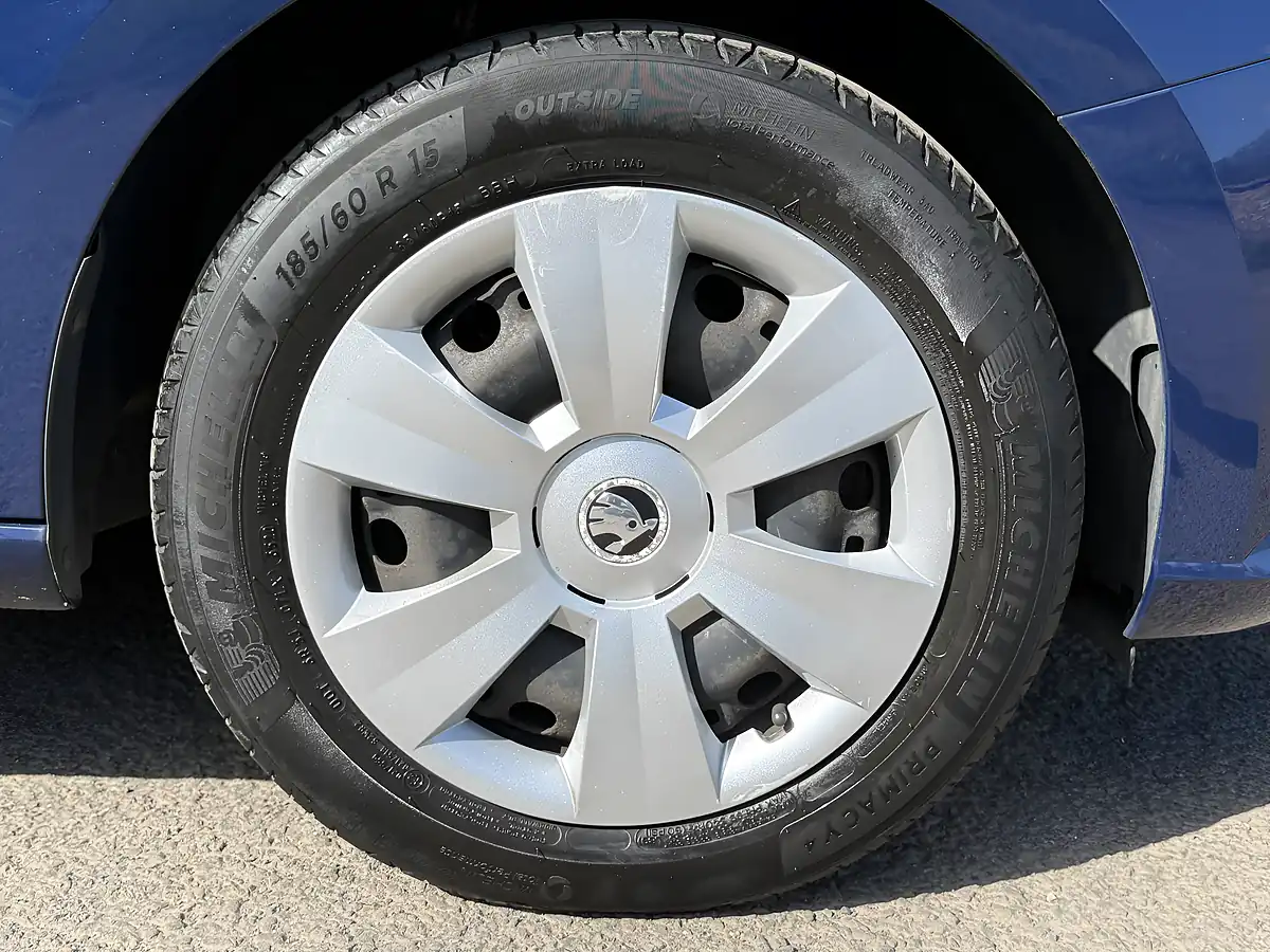 Used 2018 Skoda Fabia S Blue - Interior and Exterior details 13
