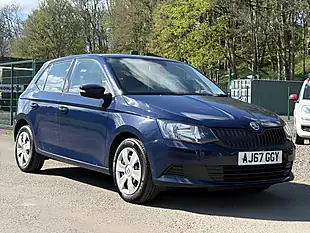 Used 2018 Skoda Fabia S Blue - Interior and Exterior details 3