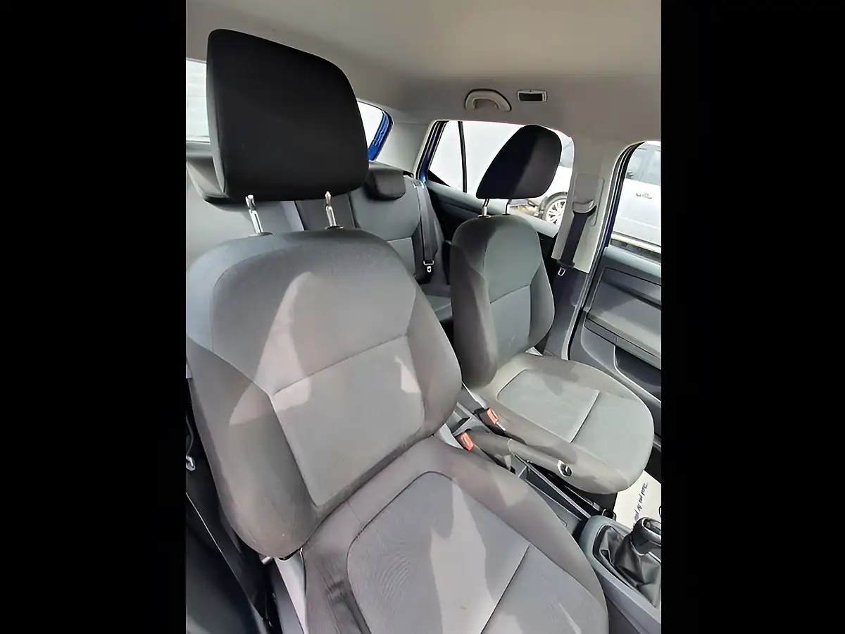 Used 2018 Skoda Fabia S Blue - Interior and Exterior details 14