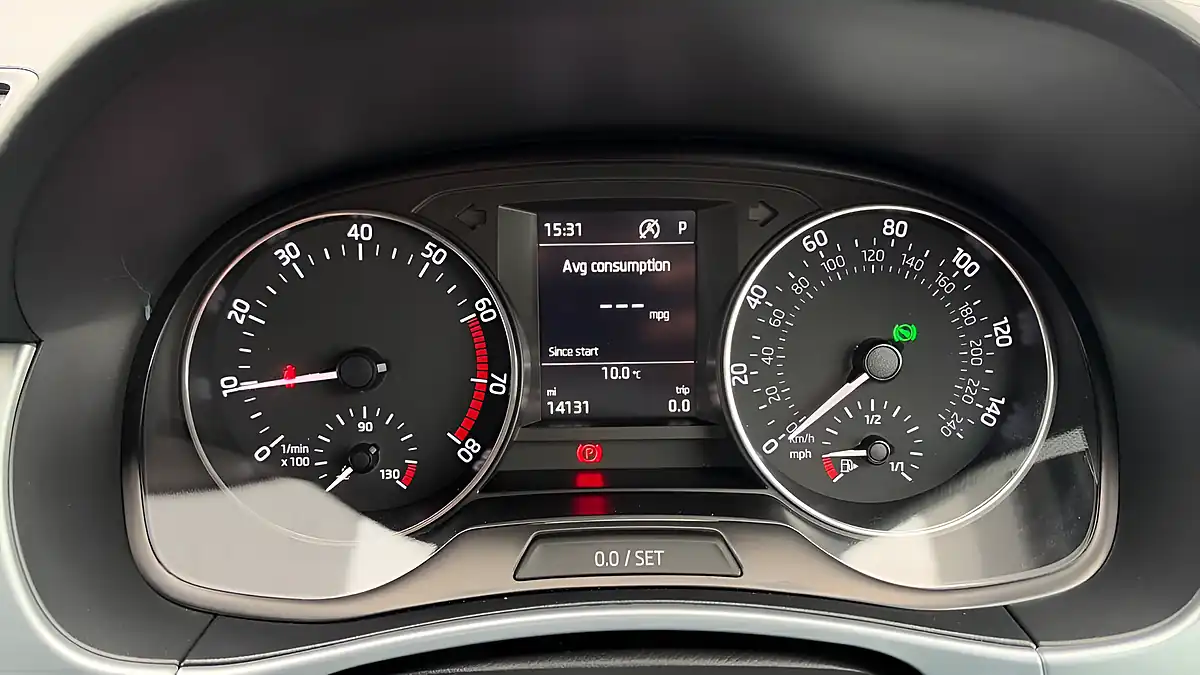 Used 2018 Skoda Fabia Se Beige - Interior and Exterior details 12