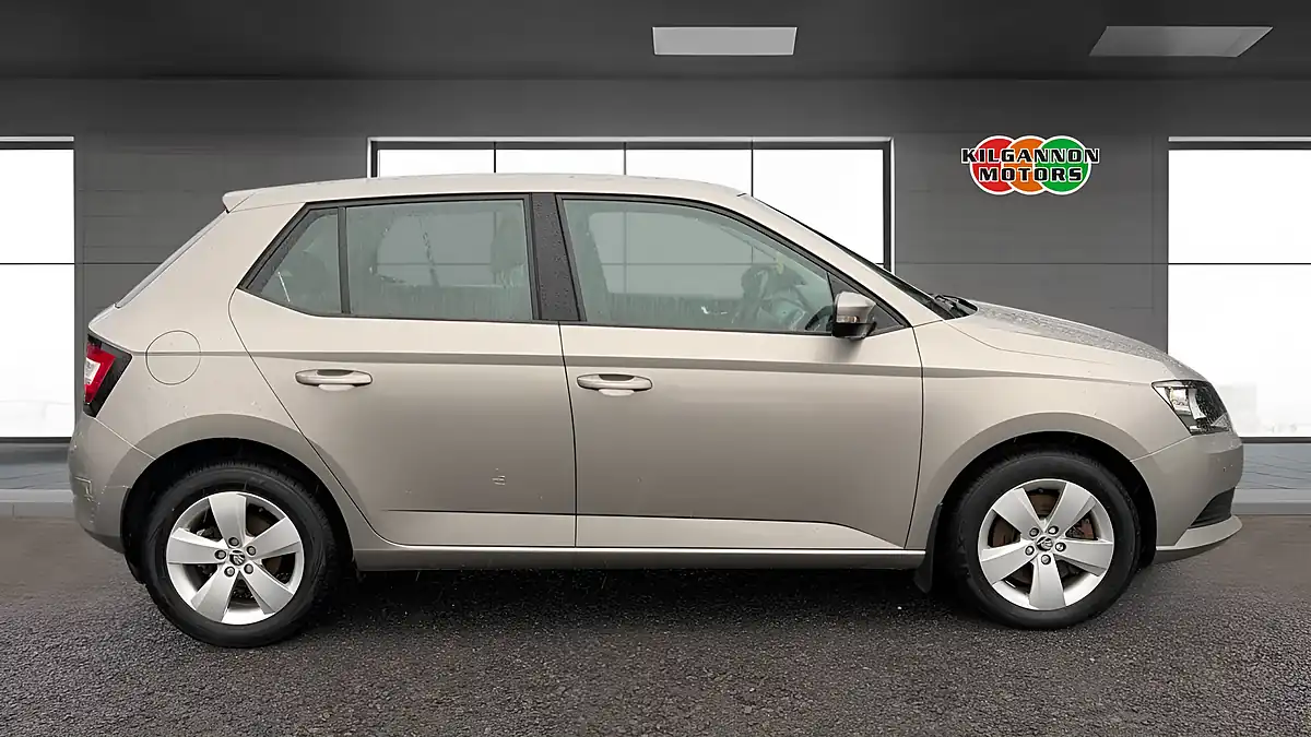 Used 2018 Skoda Fabia Se Beige - Interior and Exterior details 16