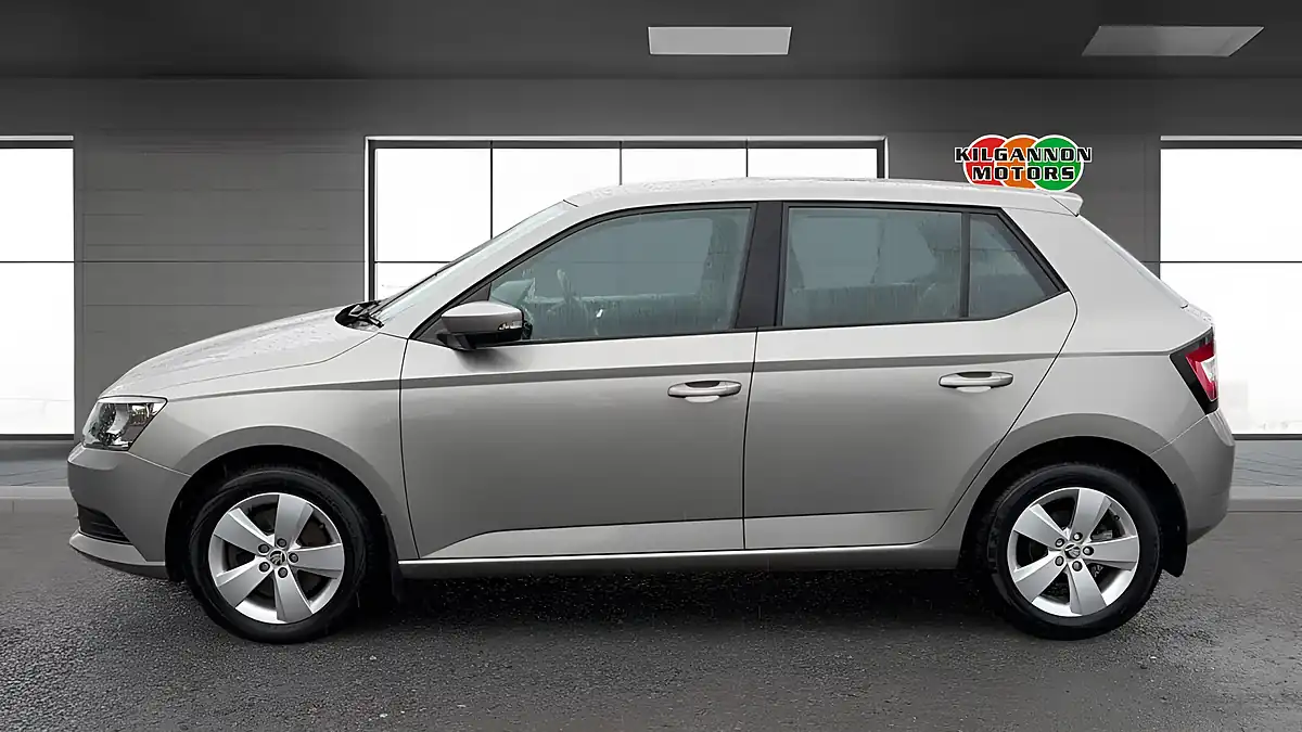 Used 2018 Skoda Fabia Se Beige - Interior and Exterior details 3